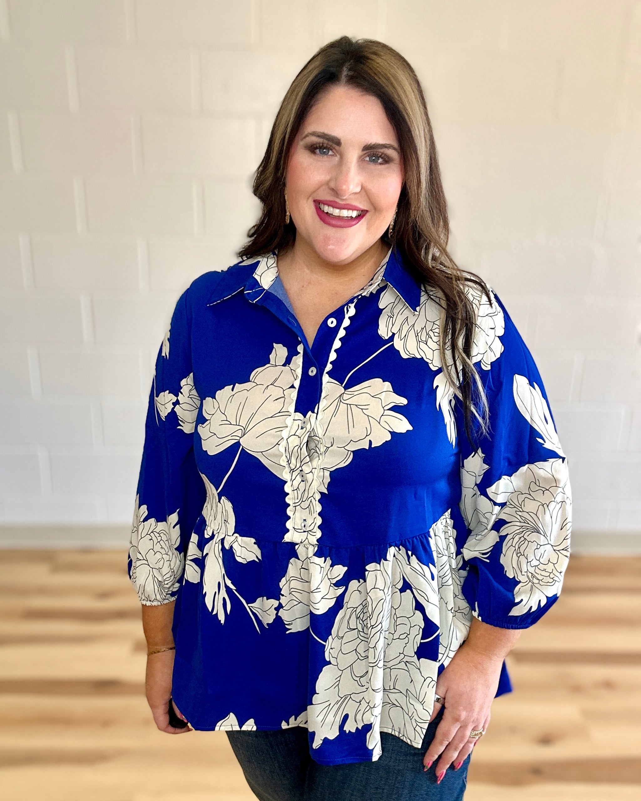 APPAREL – Moxie Shop